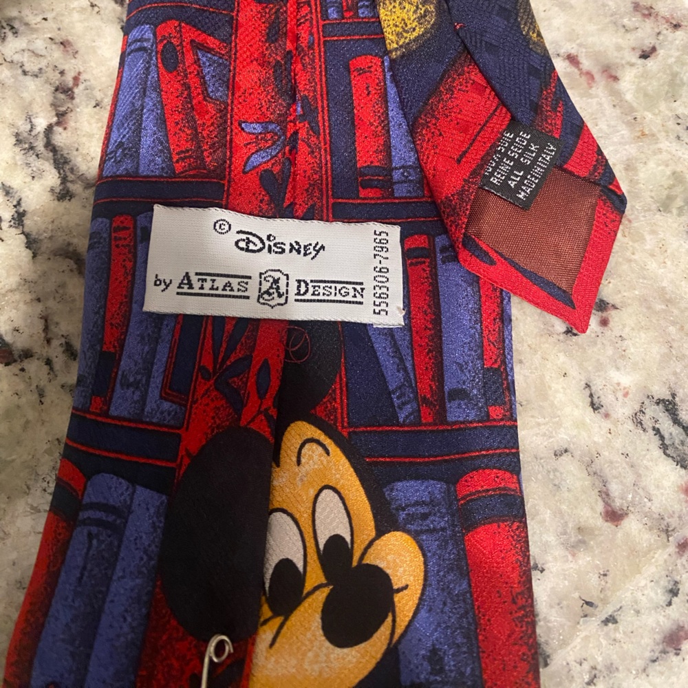 Disney Vintage 100% Silk Mickey Mouse Men’s Tie - Picture 2 of 2
